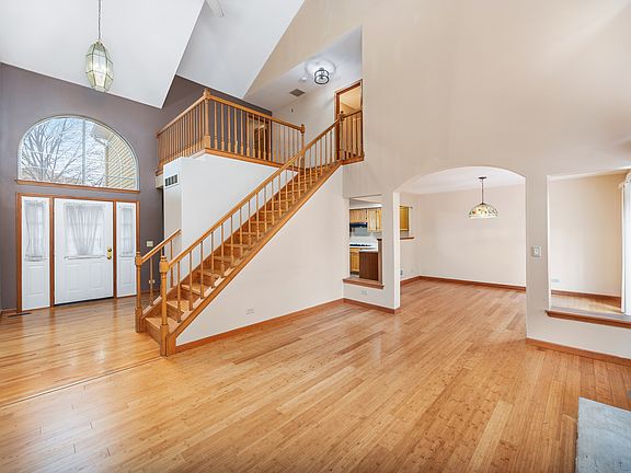 2nd image of 2218 Seaver Ln #2218