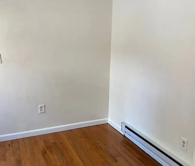 31 Chelsea St #2 — Photo 9