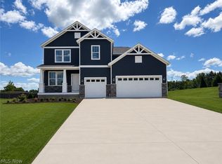6379 Cooper Hawk Dr, Medina, OH 44256