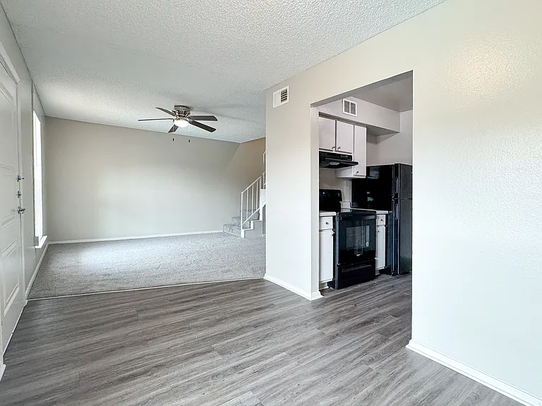 The Vibe Apartments — Photo 6