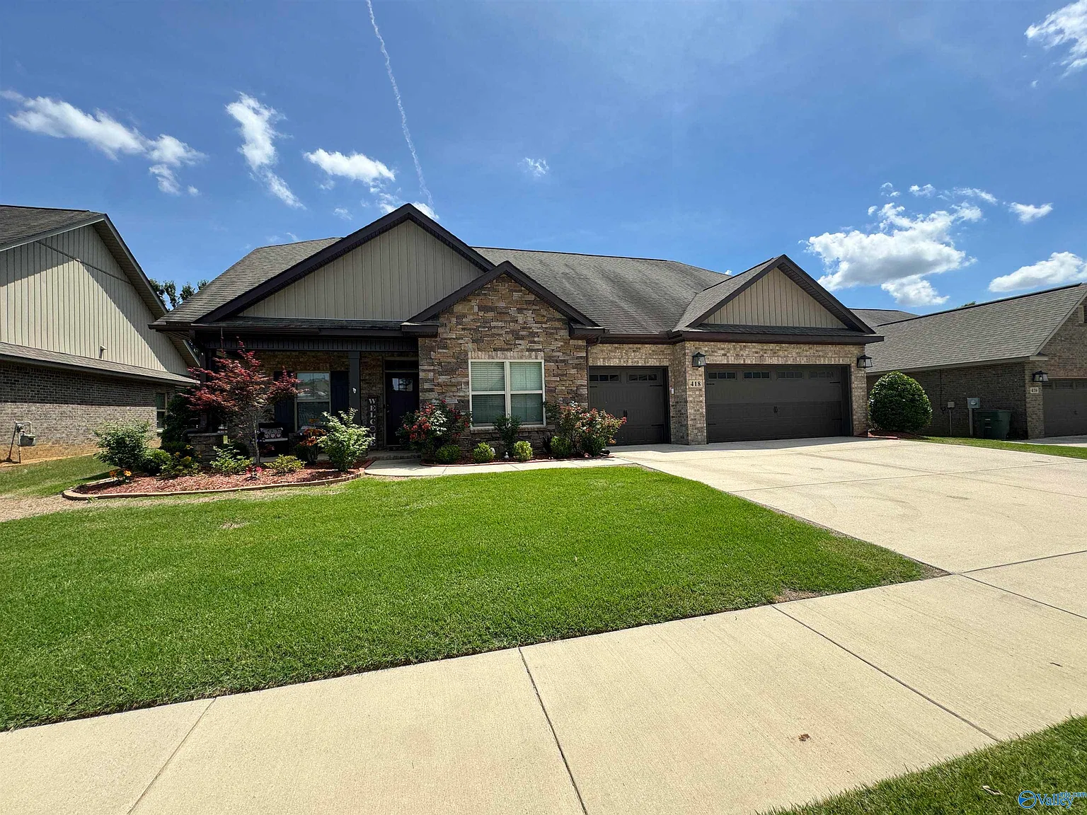 4 bed, 3.0 bath, 3000 sqft, $2,550 — Photo 2