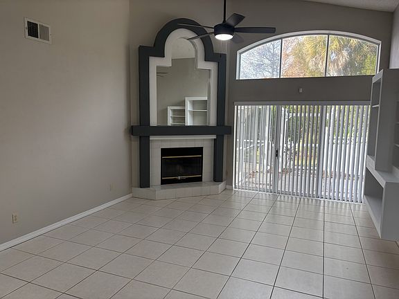 2nd image of 700 River Boat Cir