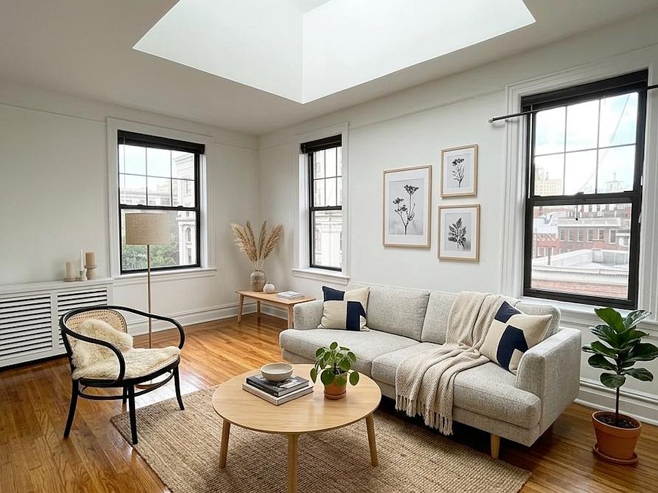 1st image of 172 Waverly Pl APT 4b