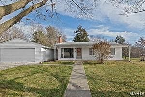 1st image of 42 Carnation Dr