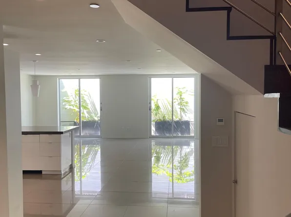 1650 Chestnut St, San Francisco, CA 94123