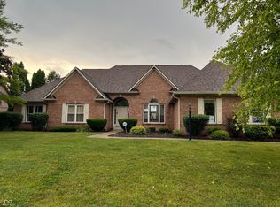 2432 Laurel Lakes Blvd, Carmel, IN 46032