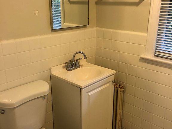 5th image of 6107 N Cicero Ave APT 3