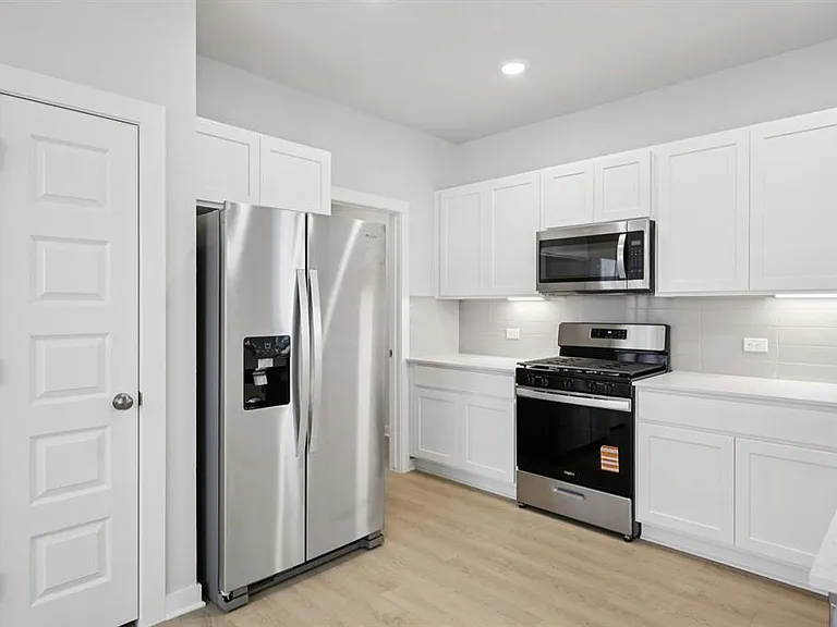 2058 Alice Jay Way — Photo 32