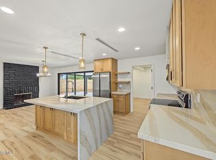 8721 E AMELIA Avenue, Scottsdale, AZ 85251