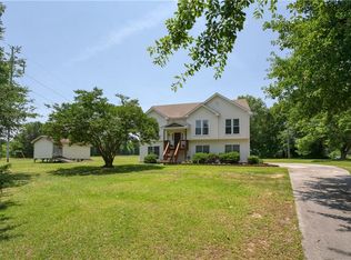 3857 Loganville Hwy, Loganville, GA 30052