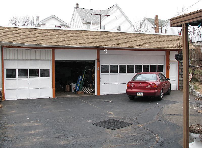 2nd image of 149 Prospect St