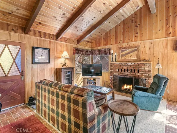 748 Lake Dr, Lake Arrowhead, CA 92352