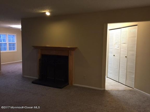 3rd image of 1219 Waters Edge Dr #19D