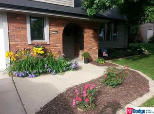 1446 S 134th St, Omaha, NE 68144