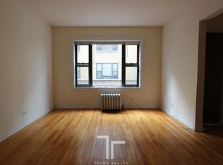 1907 W Wilson Ave APT 02A, Chicago, IL 60640