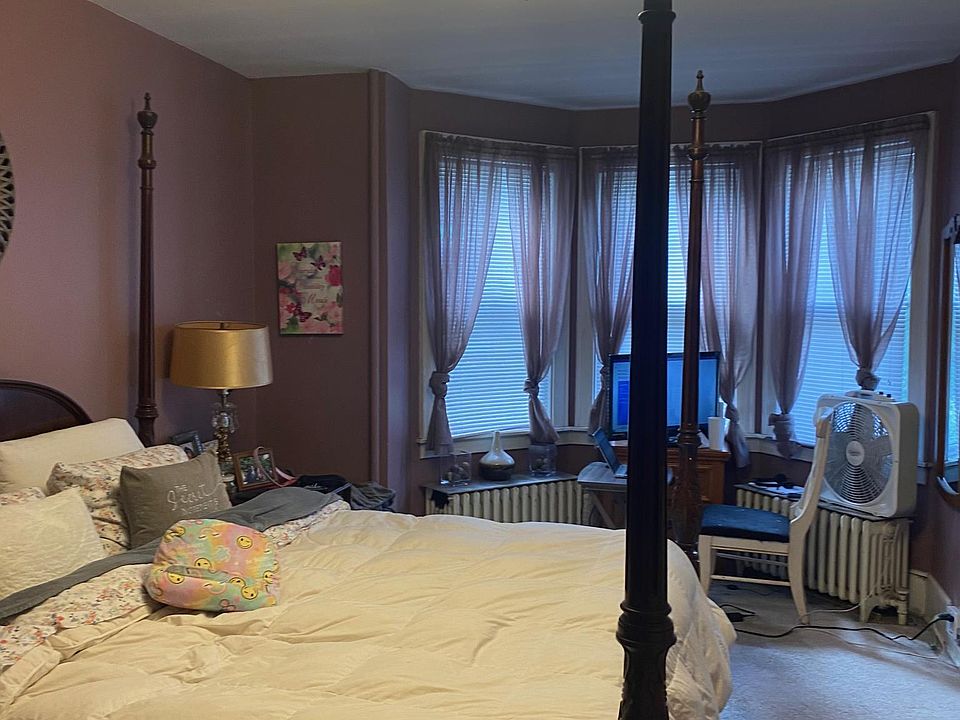 1st image of 1654 N Marshall St APT 1