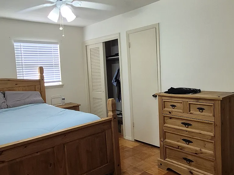 396 Andrew Dr — Photo 32