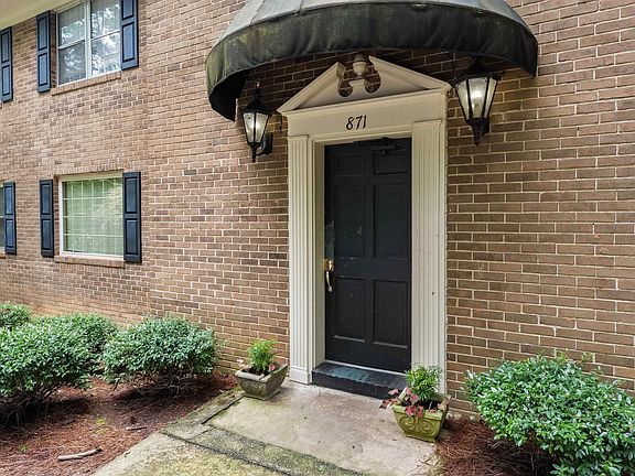 2nd image of 871 Vestavia Villa Ct APT C