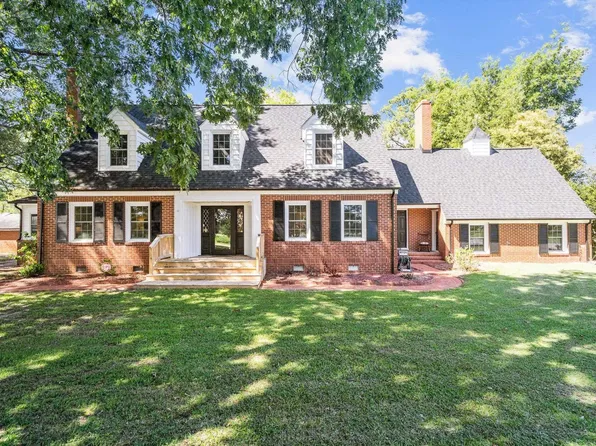 1425 Beulahtown Rd, Kenly, NC 27542