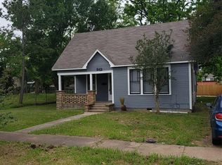 912 7th St, Rosenberg, TX 77471