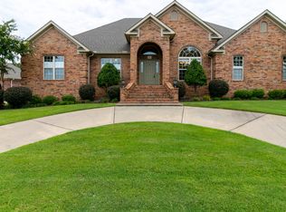3710 Newcastle Dr, Conway, AR 72034