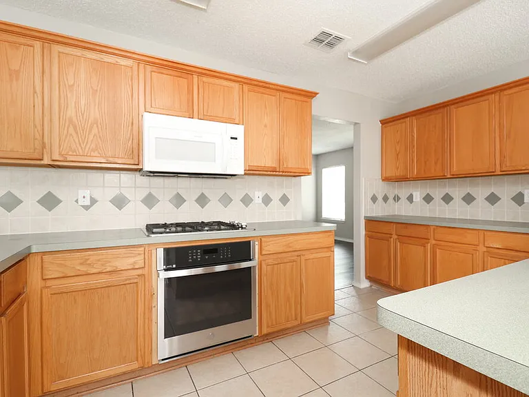 4668 Cool Ridge Ct — Photo 6