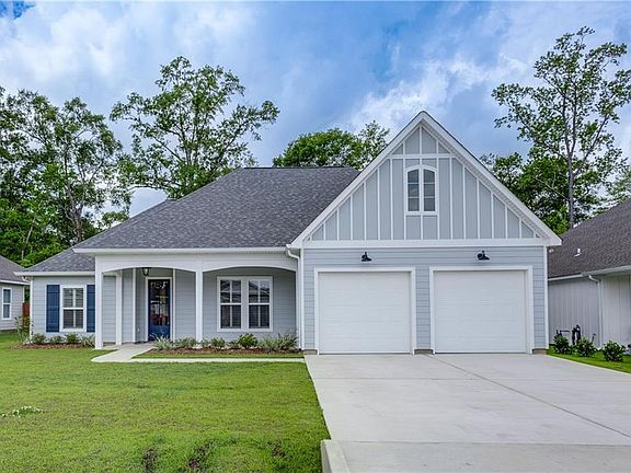 2nd image of 1320 Abita River Dr