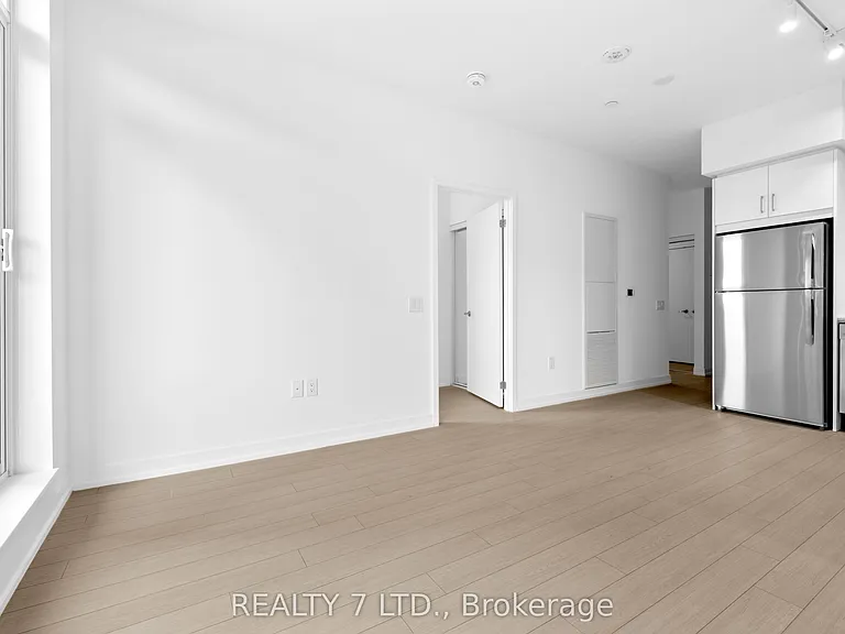 4010 Eglinton Ave W #708 — Photo 19
