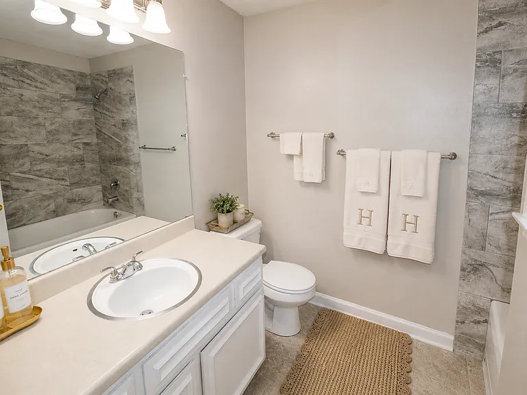 116 Greenbriar Trl — Photo 13