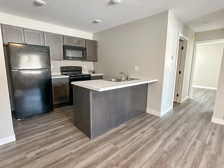 2080 Yellow Rose Ct NW #A — Photo 3