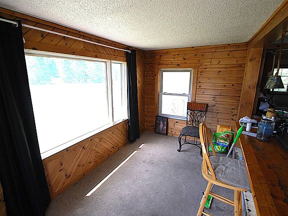 3rd image of 2317 E Sage Lake Rd
