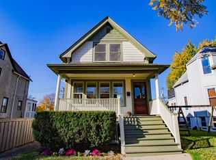 641 S Taylor Ave, Oak Park, IL 60304
