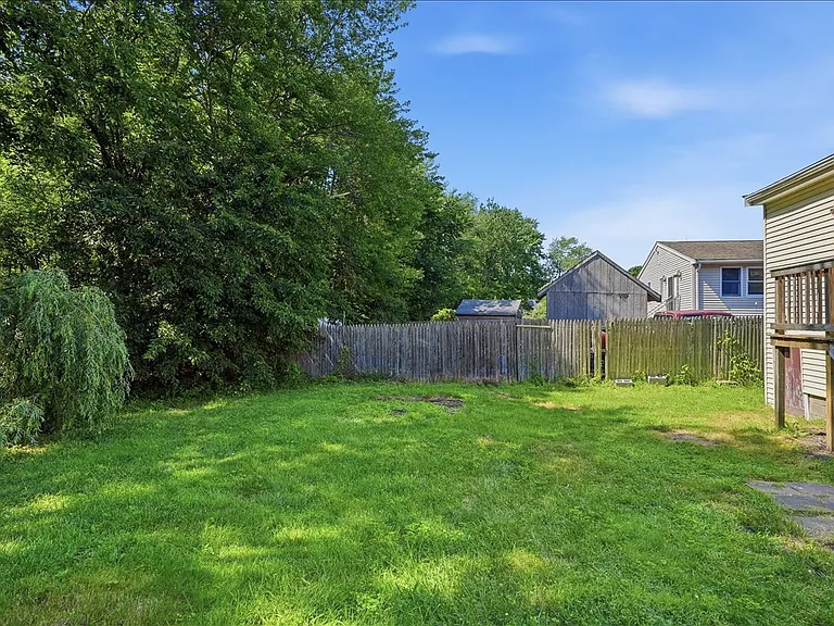 352 Beulah St #1 — Photo 26