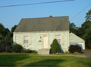 127 Shawmut Ave, North Haven, CT 06473