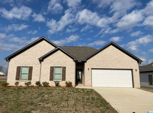 15 Avalon Way, Clanton, AL 35045