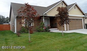 1st image of 108 Bayberry Ln