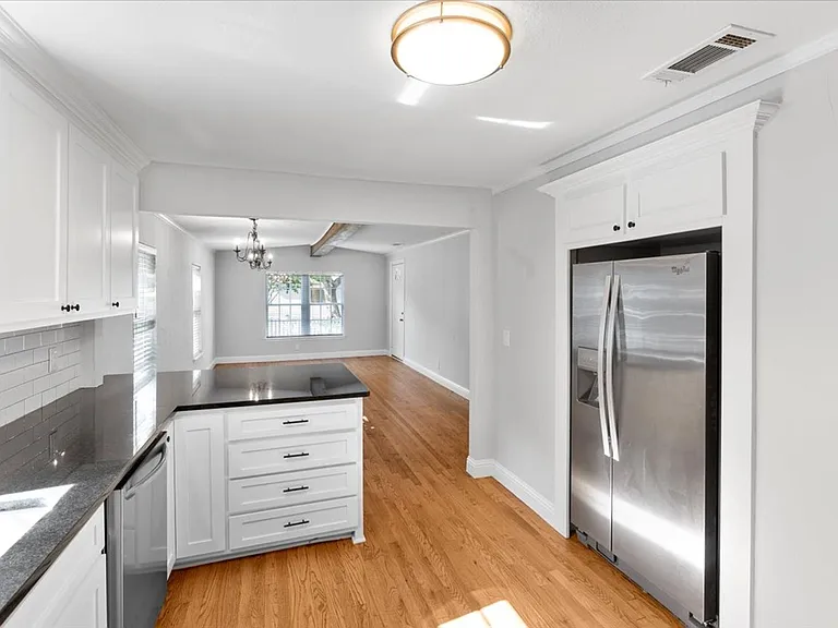 117 Ida St — Photo 8
