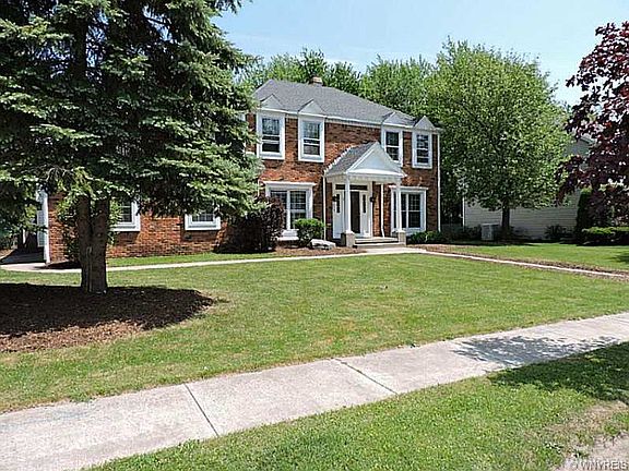 2nd image of 1 Prestonwood Ln