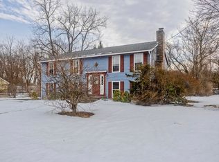 11 Claren Dr, Holyoke, MA 01040