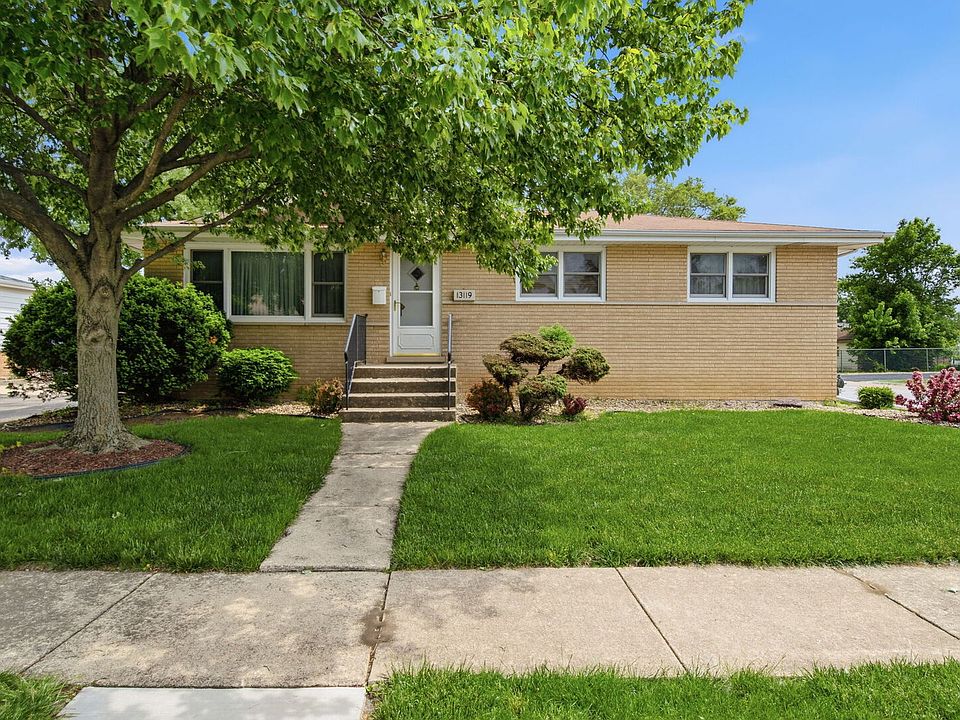 1st image of 13119 Linder Ave