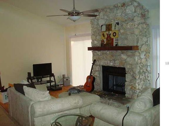2nd image of 305 Hidden Lake Dr