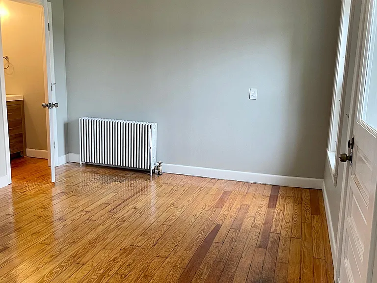 1345 Hooksett Rd #4 — Photo 4