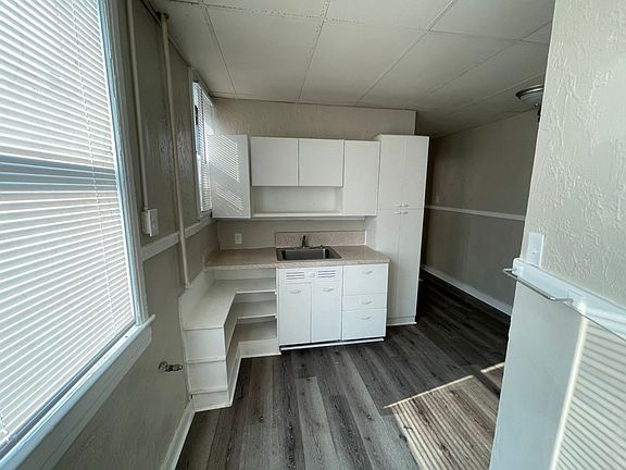 4th image of 1270 Overton Park Ave #2