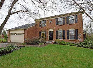 6942 Whistlestop Ct, West Chester, OH 45069