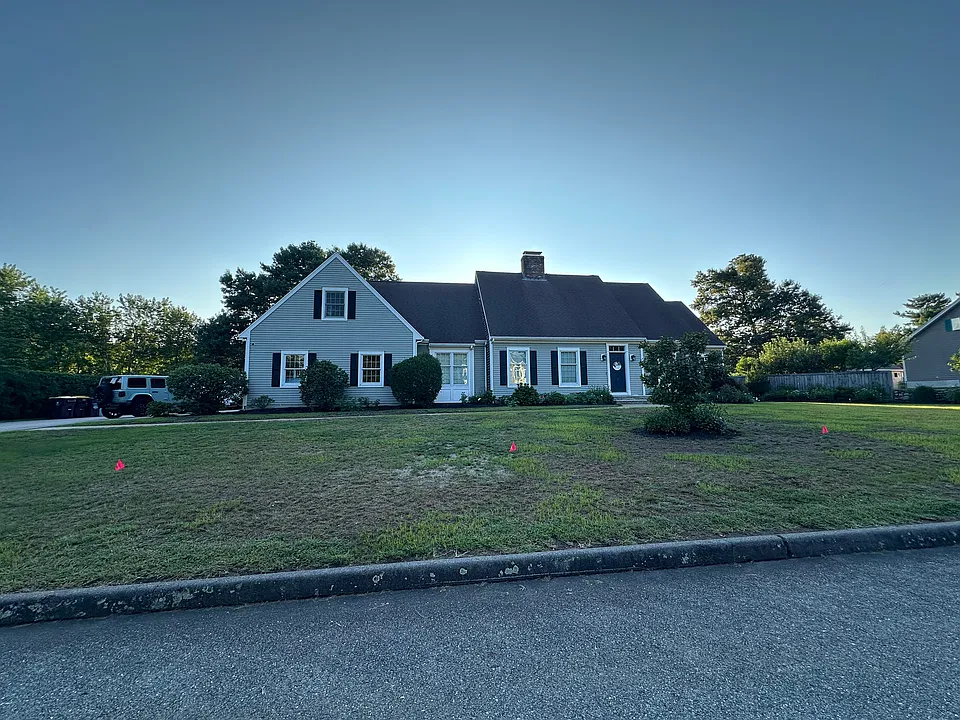 15 Waterfall Rd
