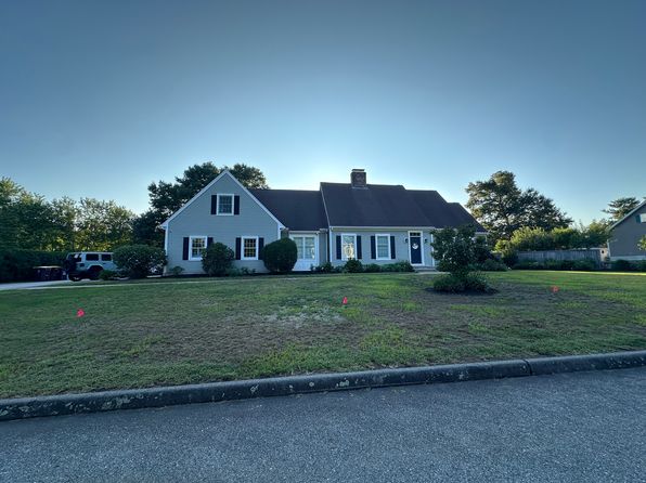 15 Waterfall Rd