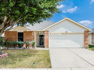 1121 Mustang Ridge Dr, Haslet, TX 76052