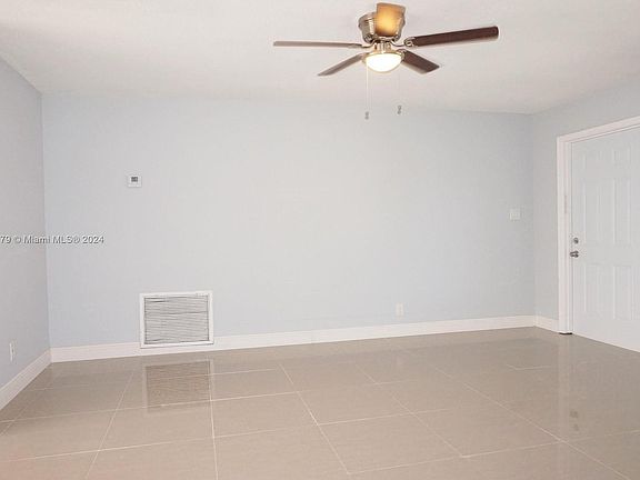 4th image of 7112 NW 57th Dr