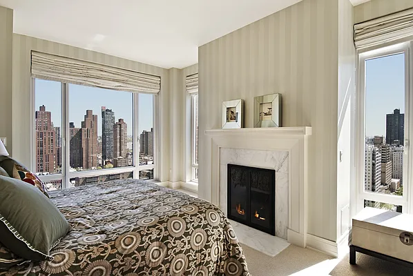 Sold by Corcoran | media 20