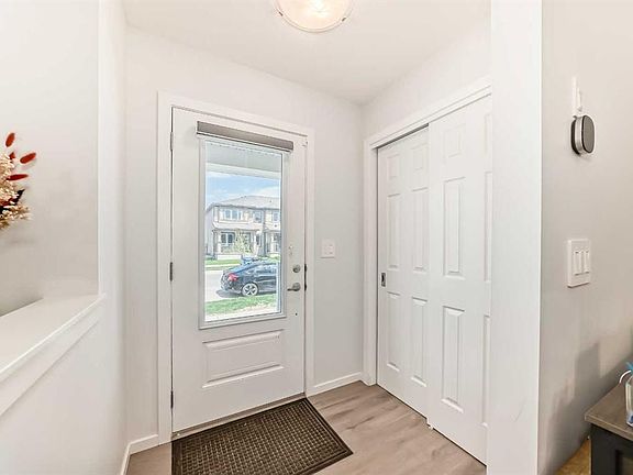 5th image of 1387 N 148th Ave NW